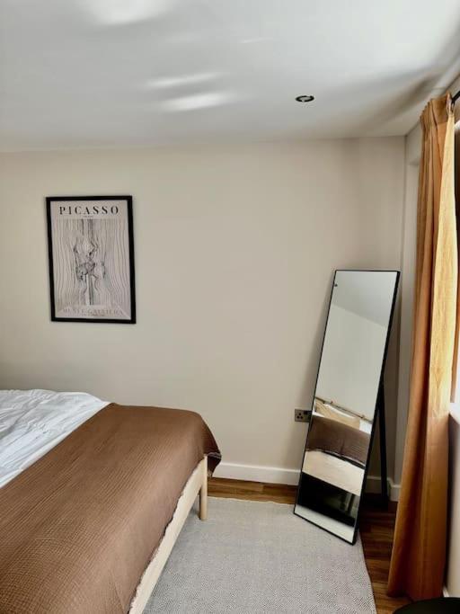 Vila Charming 1 Bed - Near Marlow High Wycombe Exteriér fotografie